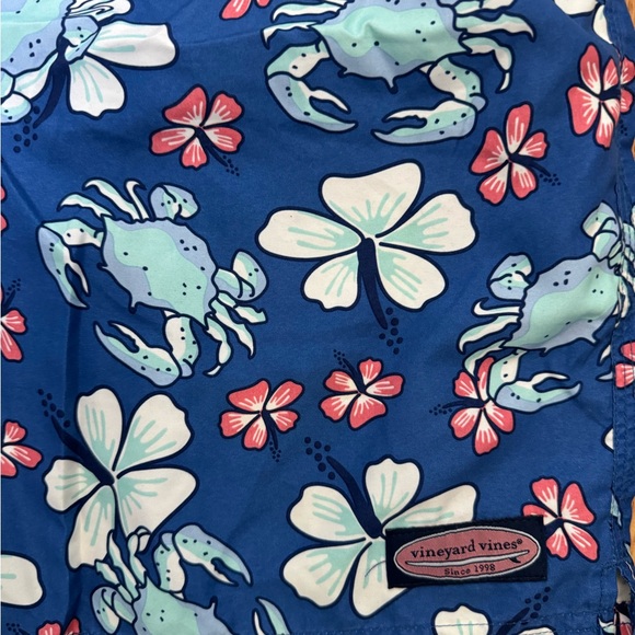 Vineyard Vines Swim trunks - Picture 6 of 6